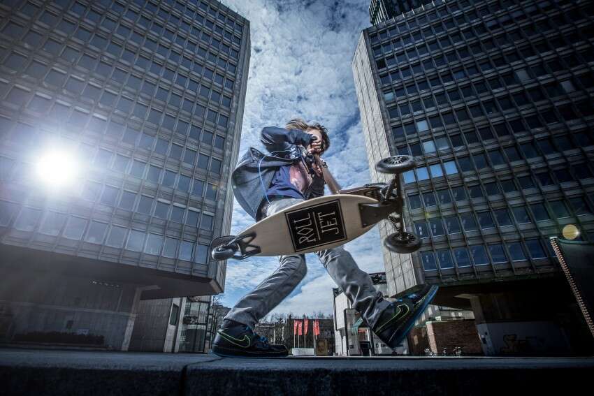 Od šolske torbe do skiroja: kako RollJet poenostavi pot v šolo